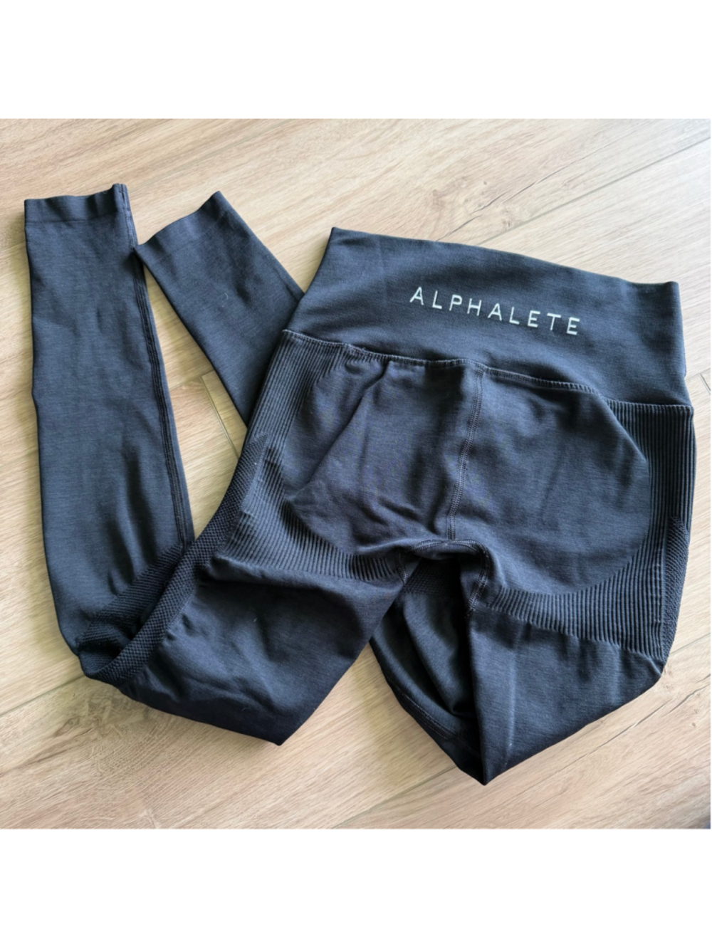 Alphalete Aero Solid Black Activewear Seamless Compression Leggings sz M
